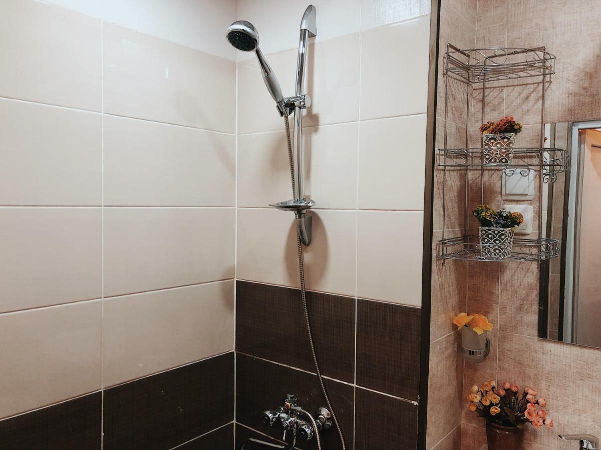 Tamaras apartment Tbilisi Bagian luar foto