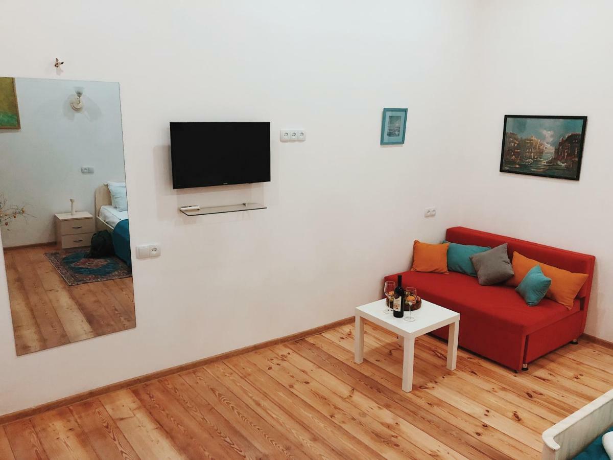 Tamaras apartment Tbilisi Bagian luar foto