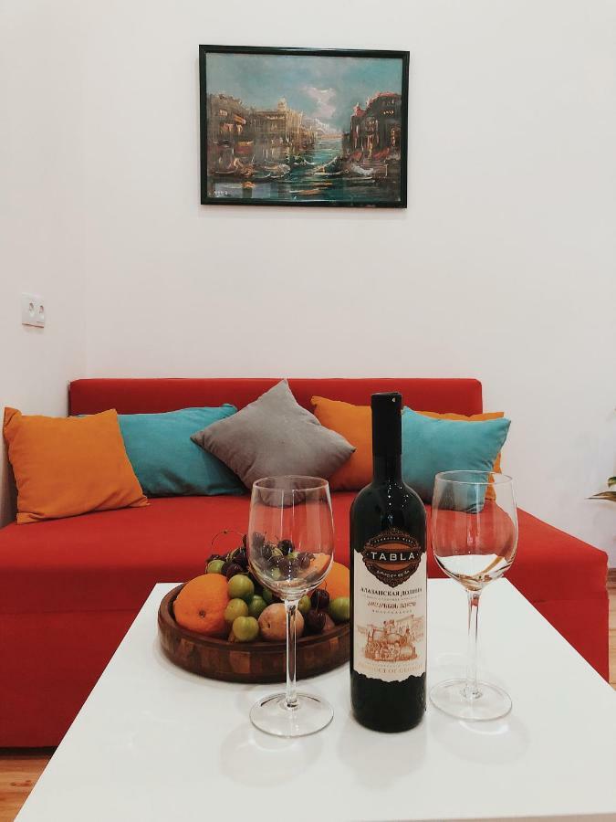Tamaras apartment Tbilisi Bagian luar foto